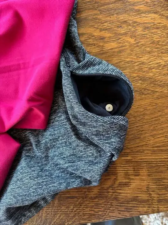 Lululemon Set: Run: Swiftly 1/2 Zip(6) & Cropped High-Rise Leggings (Size 2) - Picture 4 of 10